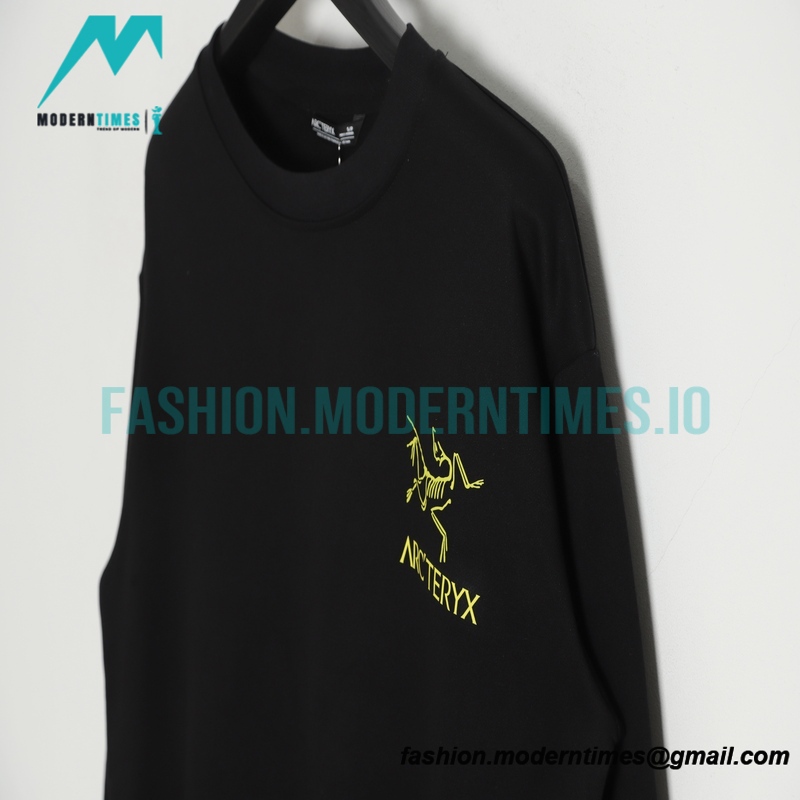 Arc Teryx - Colorful Logo Printed Turtleneck Hoodie