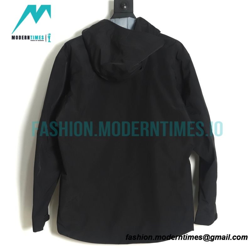 Arc Teryx - Alpha SV Outdoor Hardshell Jackets
