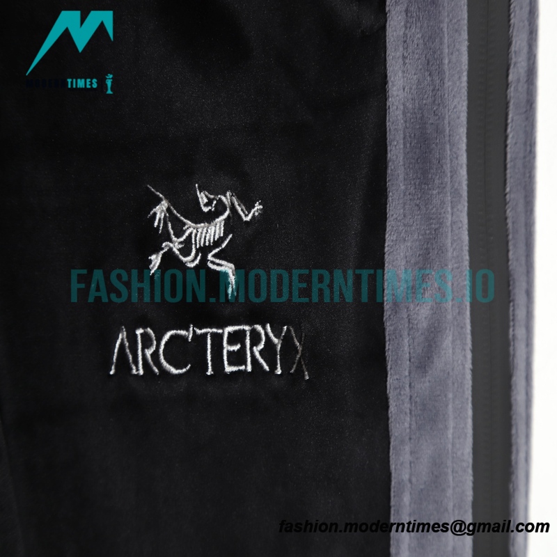 Arc Teryx - The Latest Double Waterproof Zipper Pants