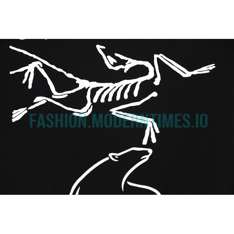 Arc Teryx - Washed embroidered polar bear short sleeve