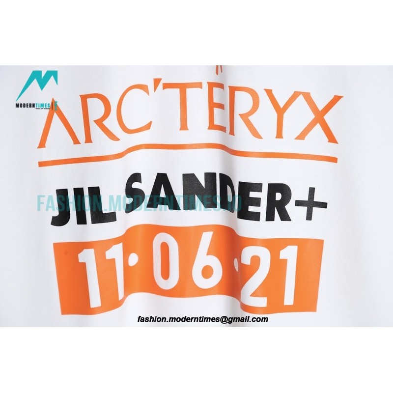 Arc Teryx - Jill Sander Co-branded Orange 110621 Printed Short Sleeves