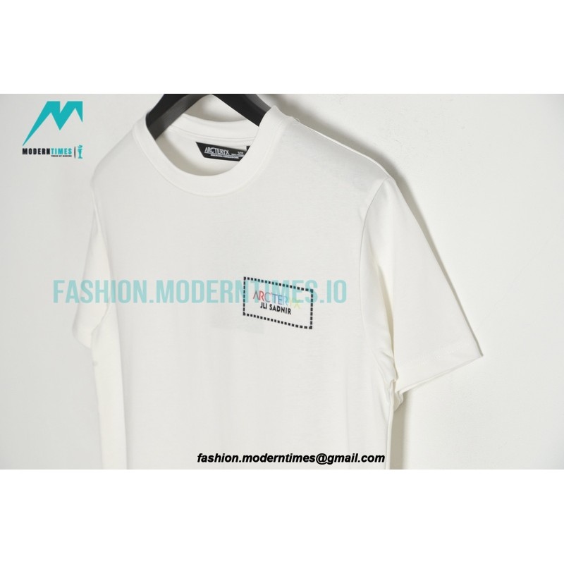 Arc Teryx - 23ss Square Rainbow Bird Print Short Sleeve