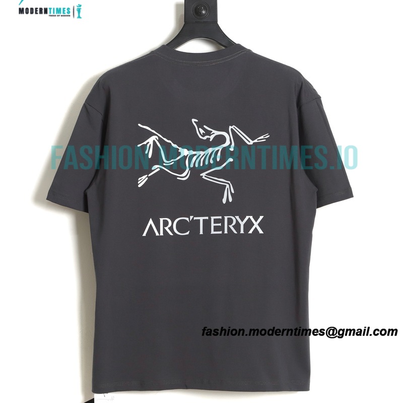 Arc Teryx - 23SS Short-sleeved T-shirt With Reflective Print