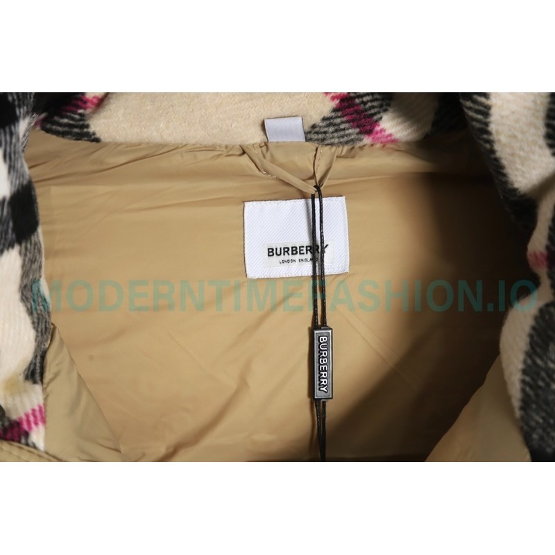 Burberry - 21FW Detachable Sleeve Down Jacket