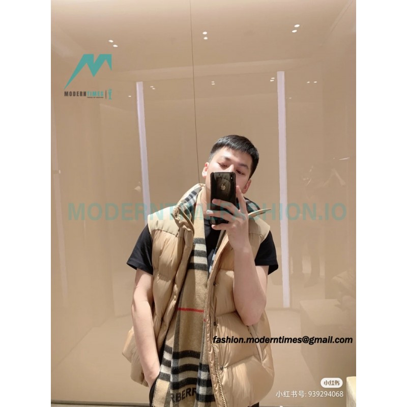 Burberry - 21FW Detachable Sleeve Down Jacket