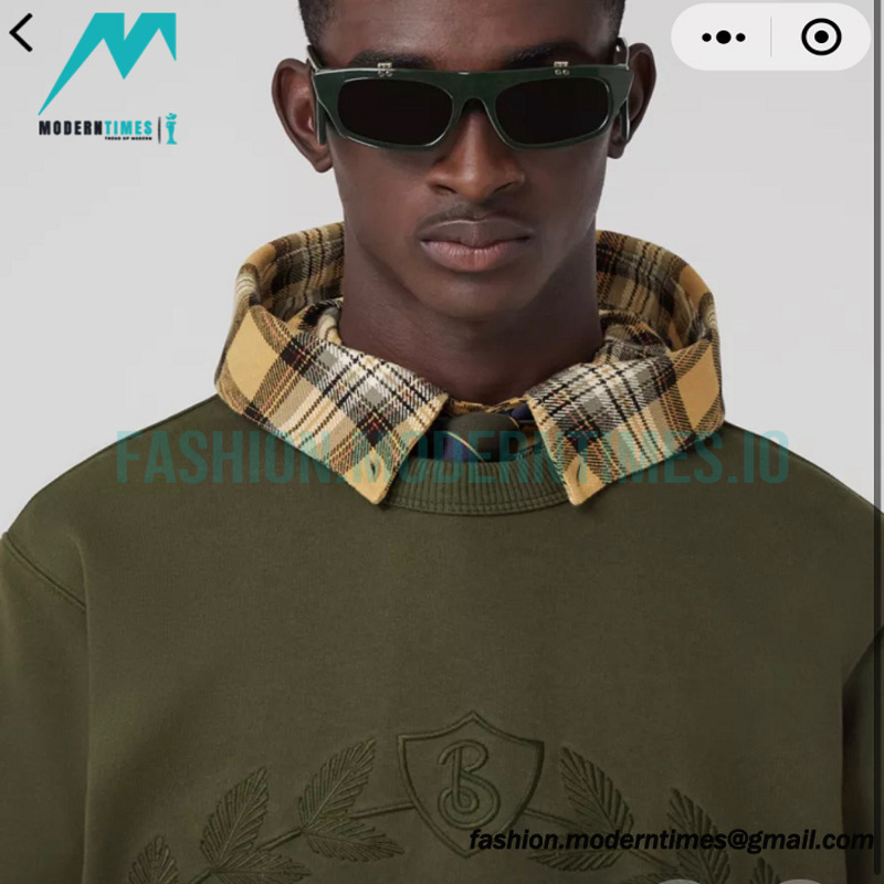 Burberry - 22FW Oak Leaf Olive Branch Badge Embroidered Crew Neck Hoodie