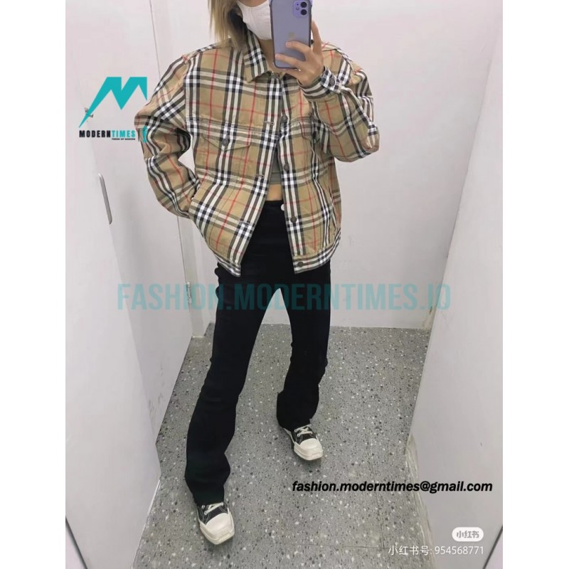  Burberry - Supreme  Co-branded Warhorse Embroidered Denim Jacket