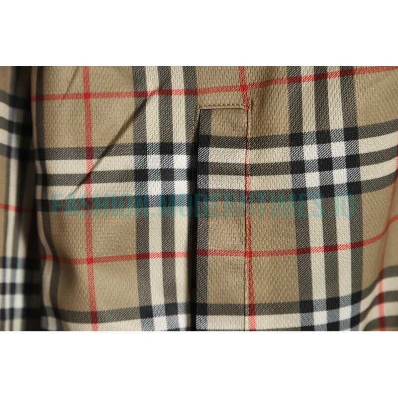 Burberry - Functional Plaid Stand Collar Thin Coat