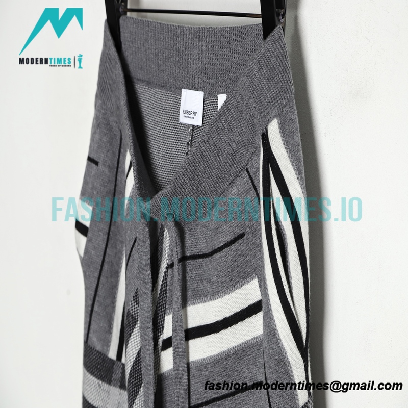 Burberry - 23SS Grey Striped Knit Wool Shorts Pants