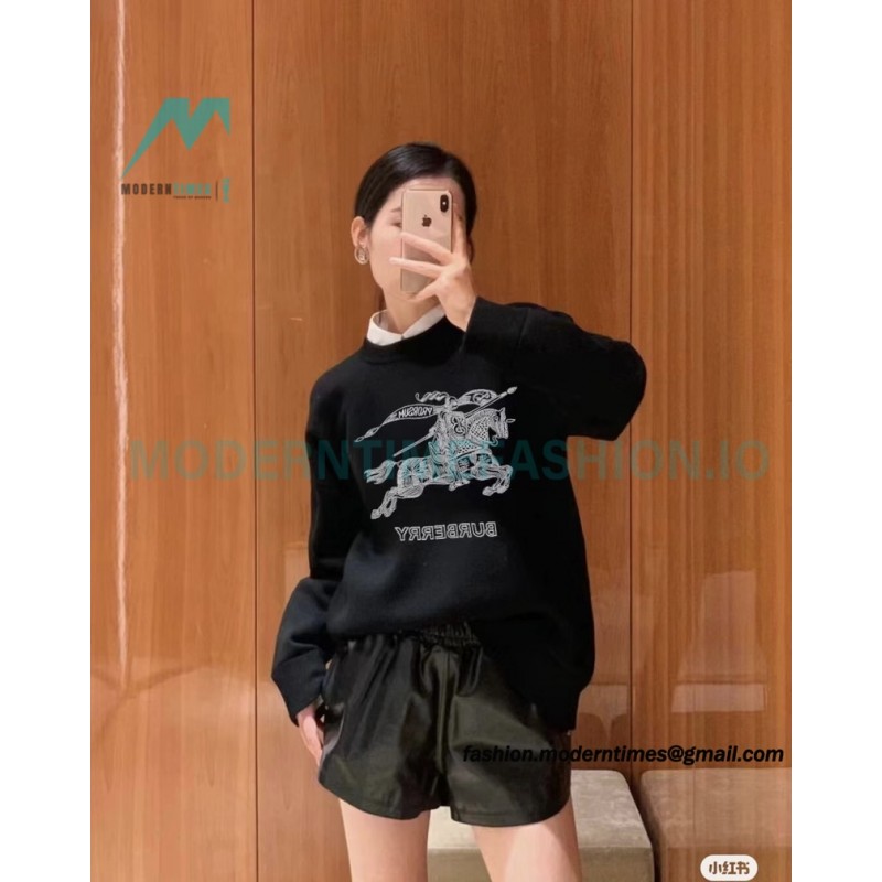 Burberry - 23FW War Horse Embroidered Crew Neck Sweater