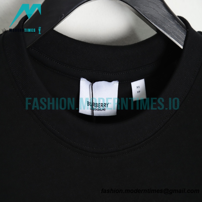 Burberry - Back New War Horse Print Short Sleeve T-shirt