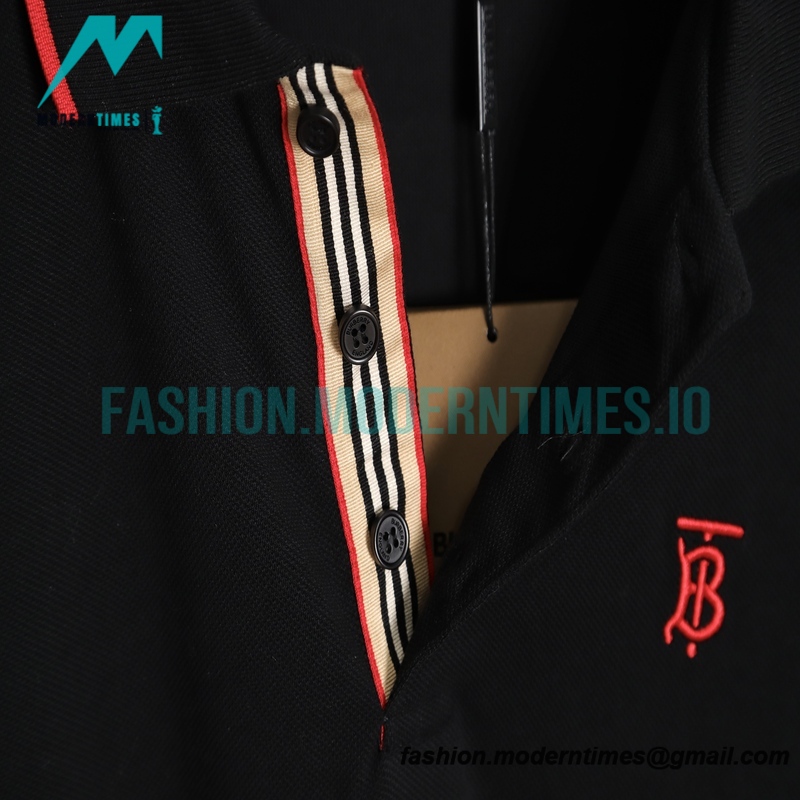Burberry - Short-sleeved Polo With Red Trim