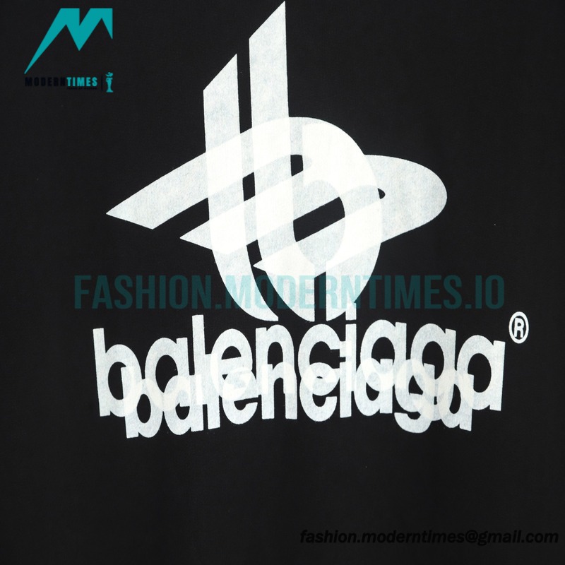 Balenciaga - 23FW Overlapping Letter Logo Round Neck Hoodie