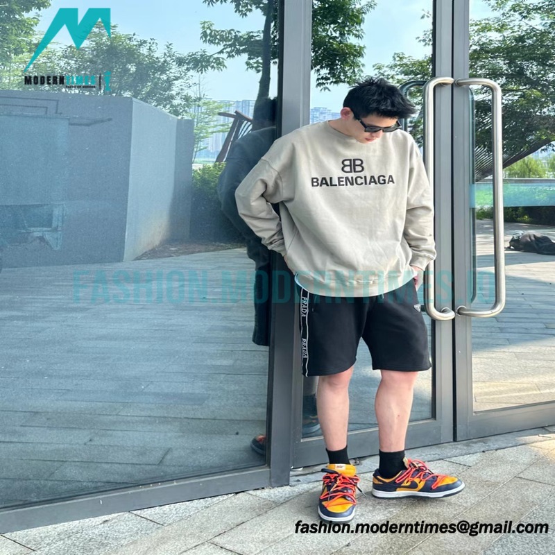 Balenciaga - 23Fw Double B Logo Three-dimensional Embroidered Round Neck Hoodie
