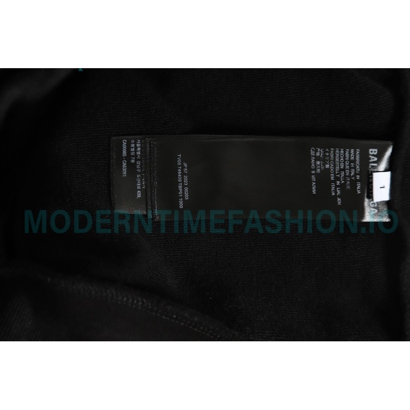 Balenciaga - 23FW Wash Round Neck Hoodie With Puncture Buckle