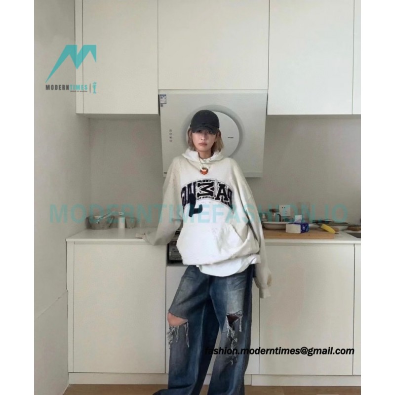 Balenciaga - 23FW Manchester United Dirty Wash Destruction Hoodie
