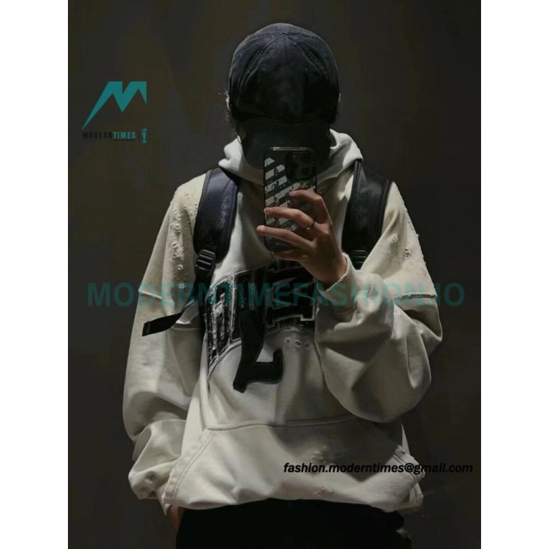 Balenciaga - 23FW Manchester United Dirty Wash Destruction Hoodie