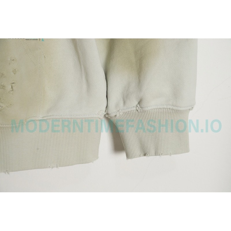 Balenciaga - 23FW Manchester United Dirty Wash Destruction Hoodie