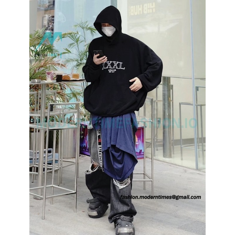 Balenciaga - 23FW Embroidered Wash Hoodie