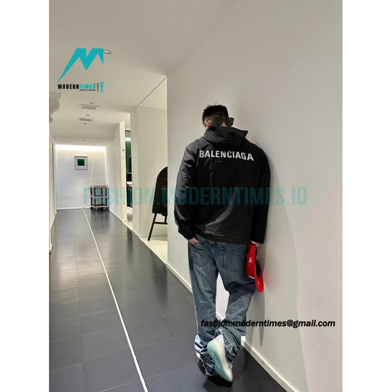 Balenciaga - 23FW Back Letter Print Hooded Jacket