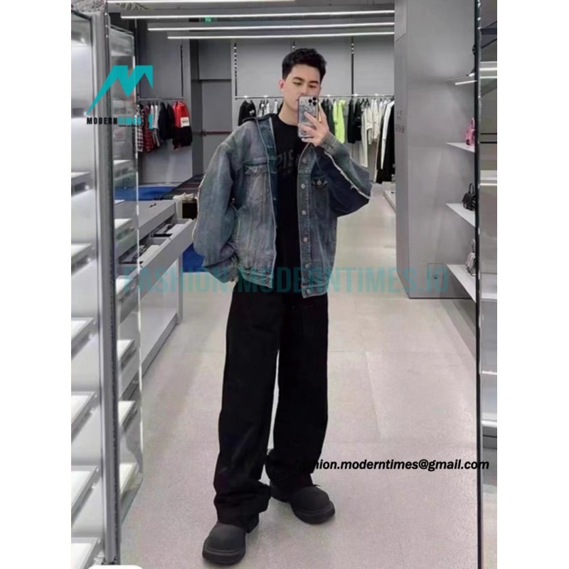 Balenciaga - 23FW Spliced To Make Old Denim Coats