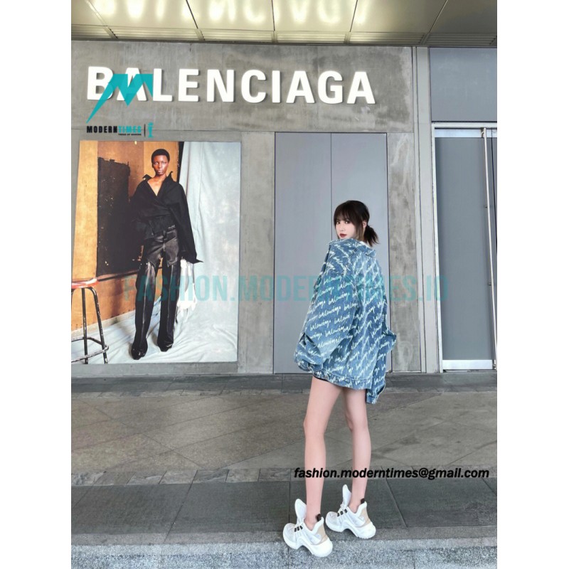 Balenciaga - 23SS Signature Denim Jacket Covered In Graffiti