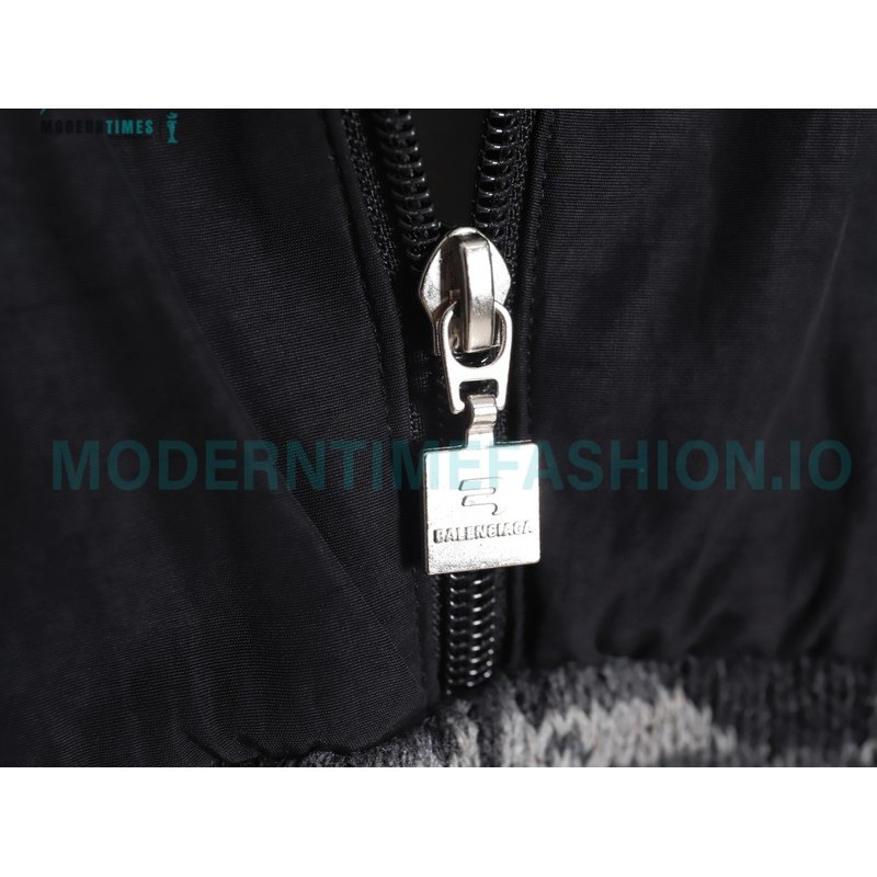 Balenciaga - 23FW Wool Blend Patchwork Hardshell Sweater
