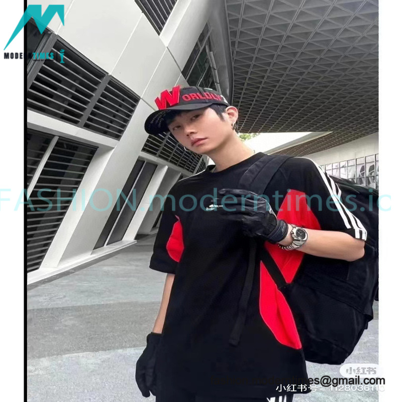Balenciaga - Adidas Co-branded 23SS Black and Red Patchwork Short Sleeve T-shirt