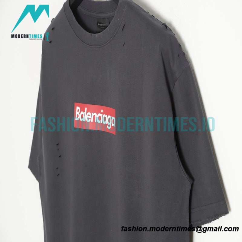 Balenciaga - Ripped Letter Print Short Sleeve T-shirt