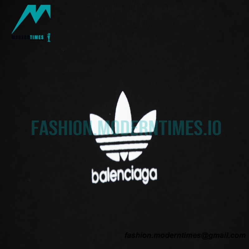 Balenciaga - Adidas  Clover Long sleeves
