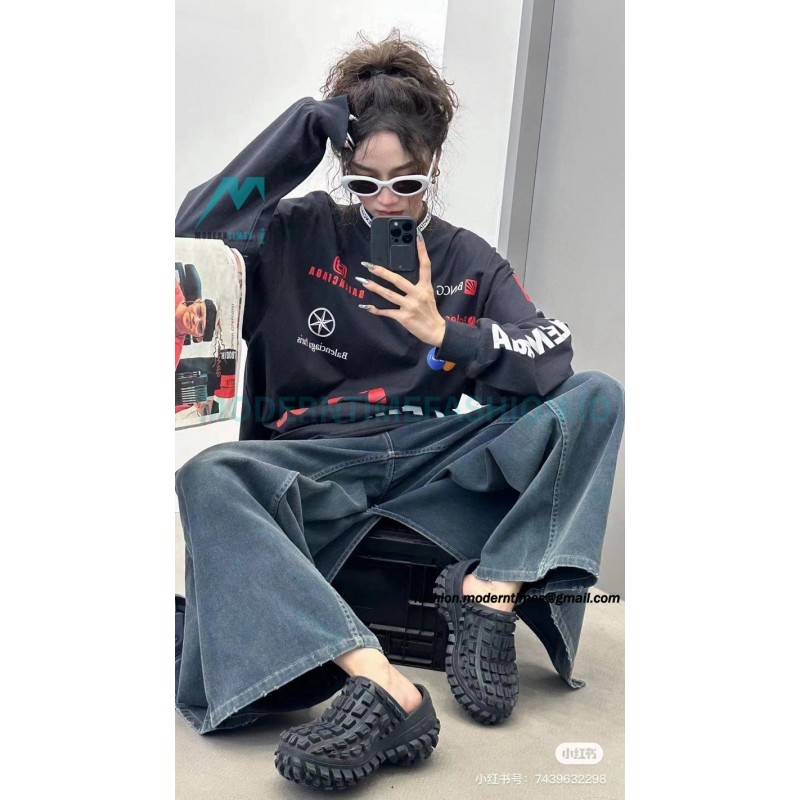 Balenciaga - 23SS Multi-element Print Full Label Long T-shirt