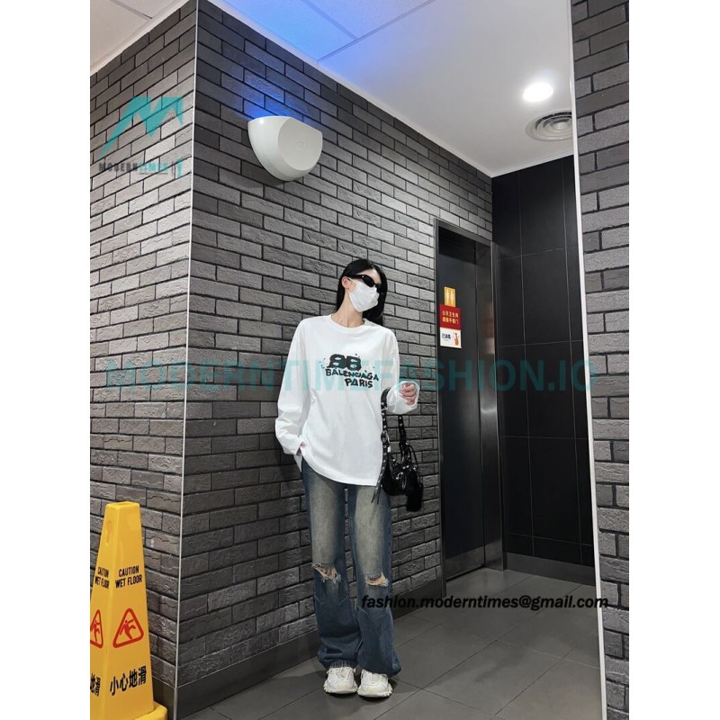 Balenciaga - Graffiti Double B Print Long Sleeve T-shirt