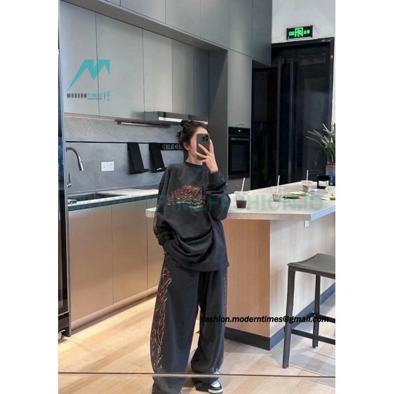  Balenciaga - Flame Letter Round Neck Long Sleeve T-shirt