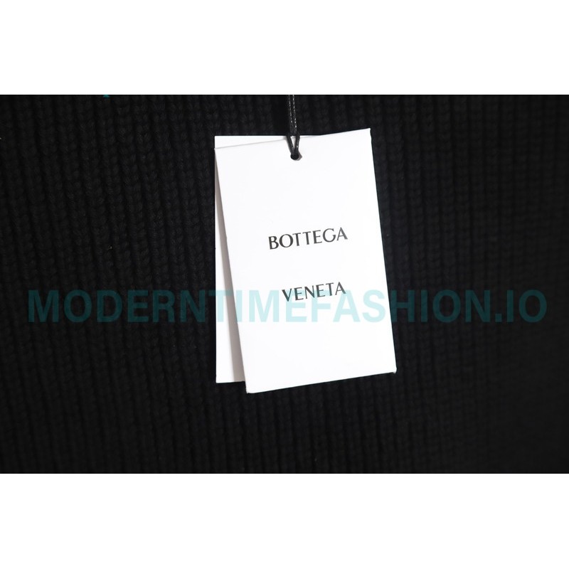 Bottega Veneta - 23FW Hollowed-out Shoulder Crewneck Sweater