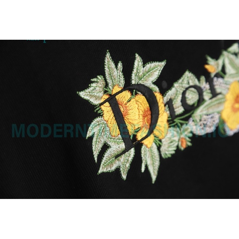 Dior - CD Floral Letter Logo Three-dimensional Embroidery Round Neck Hoodie