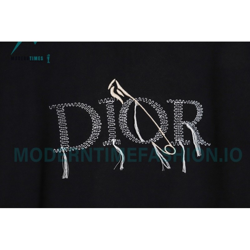 Dior - 23FW Embroidered Pin Fringe Knitted Sweater