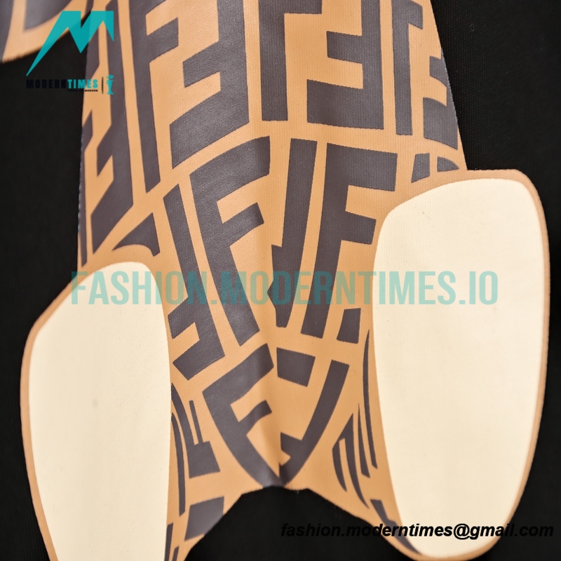 Fendi - 2022 Fw Cartoon Bear Double F Short Sleeve T-shirt