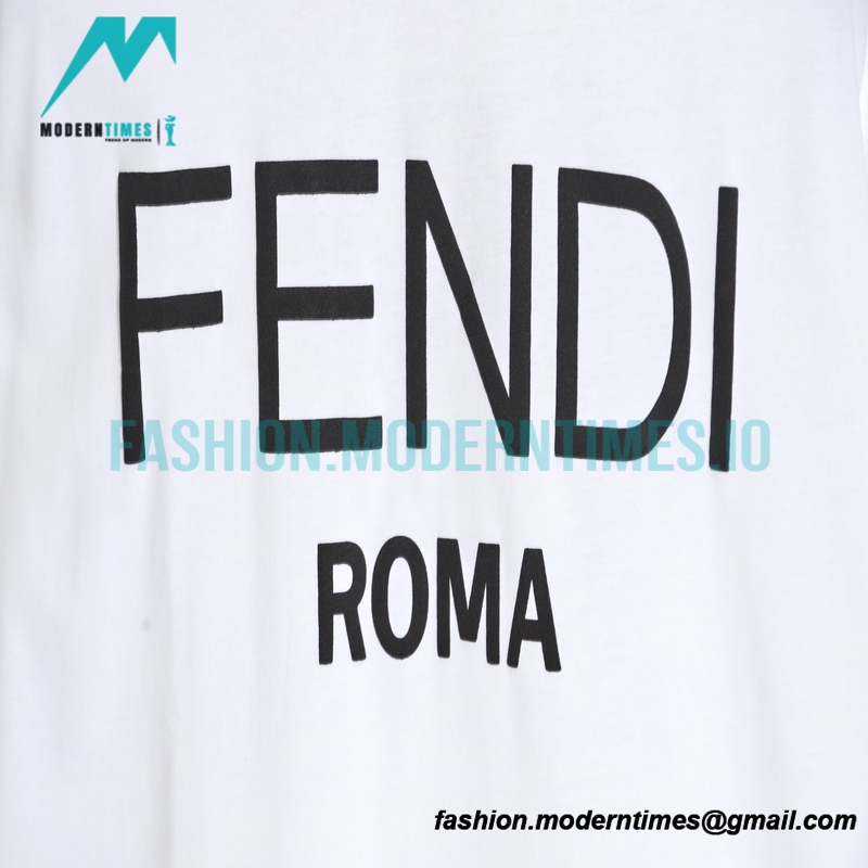 Fendi- 23ss Colour-matched Logo Foam-printed Short-sleeved T-shirt