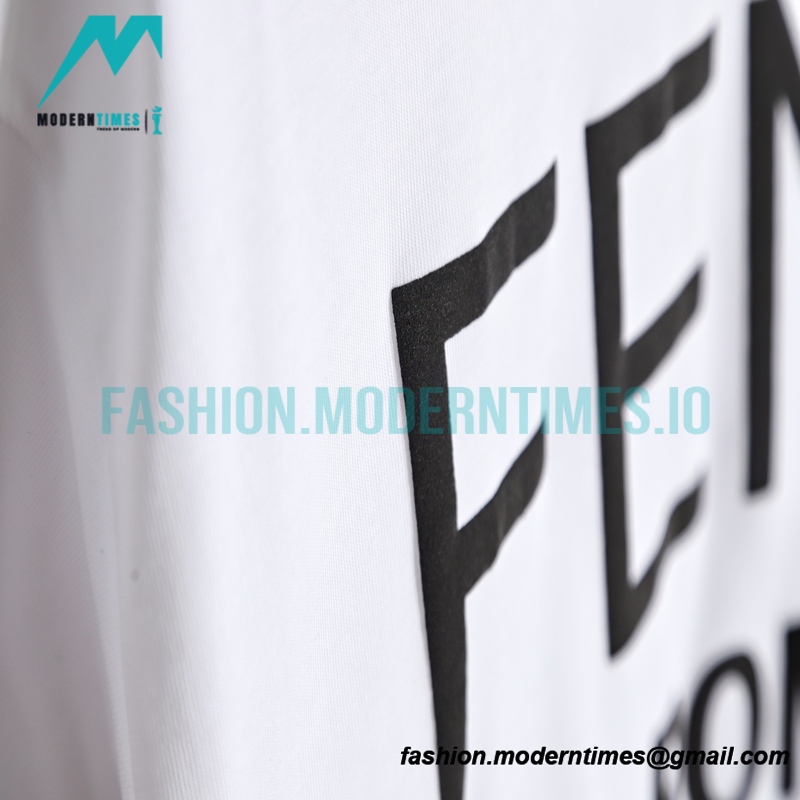 Fendi- 23ss Colour-matched Logo Foam-printed Short-sleeved T-shirt