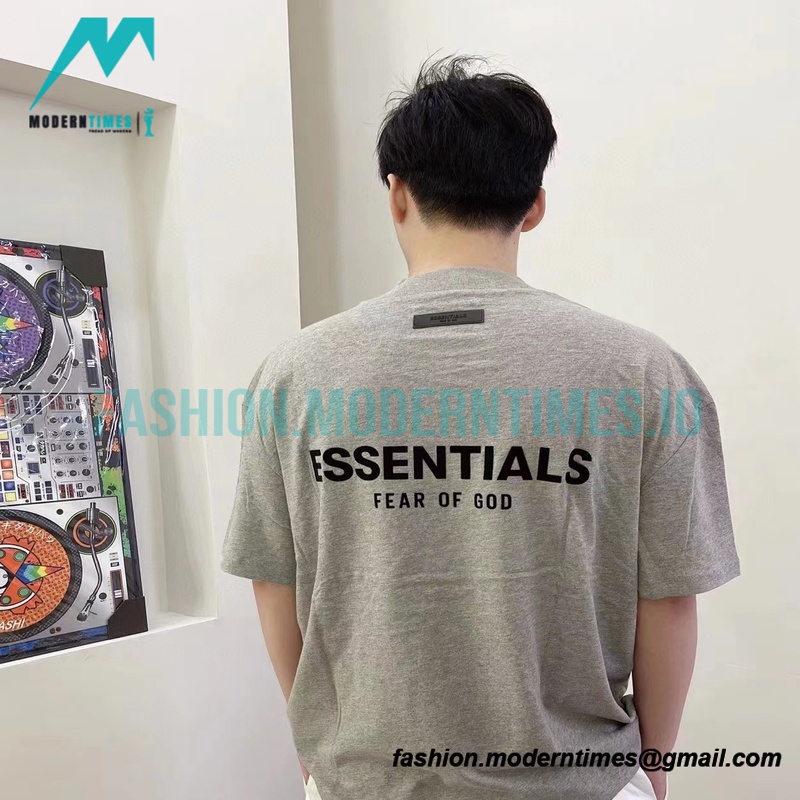 Fear Of God - Double-row Flocked Letter Short-sleeved T-shirt