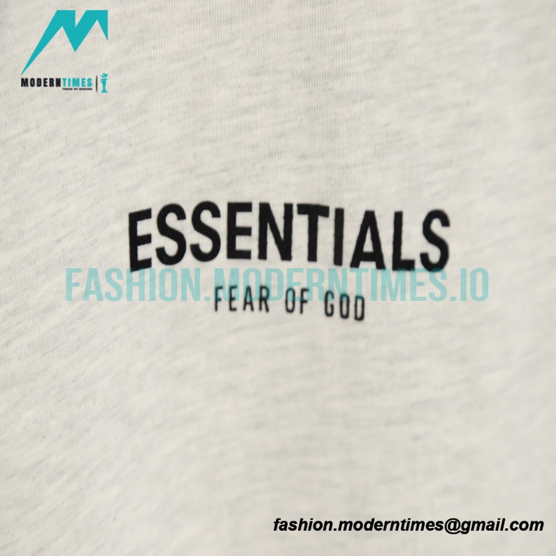 Fear Of God - Double-row Flocked Letter Short-sleeved T-shirt