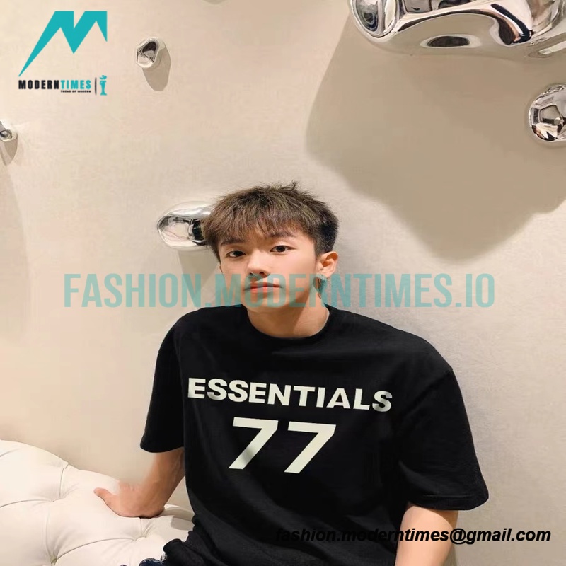  Fear Of God - Fenced 77-letter Short-sleeved T-shirt