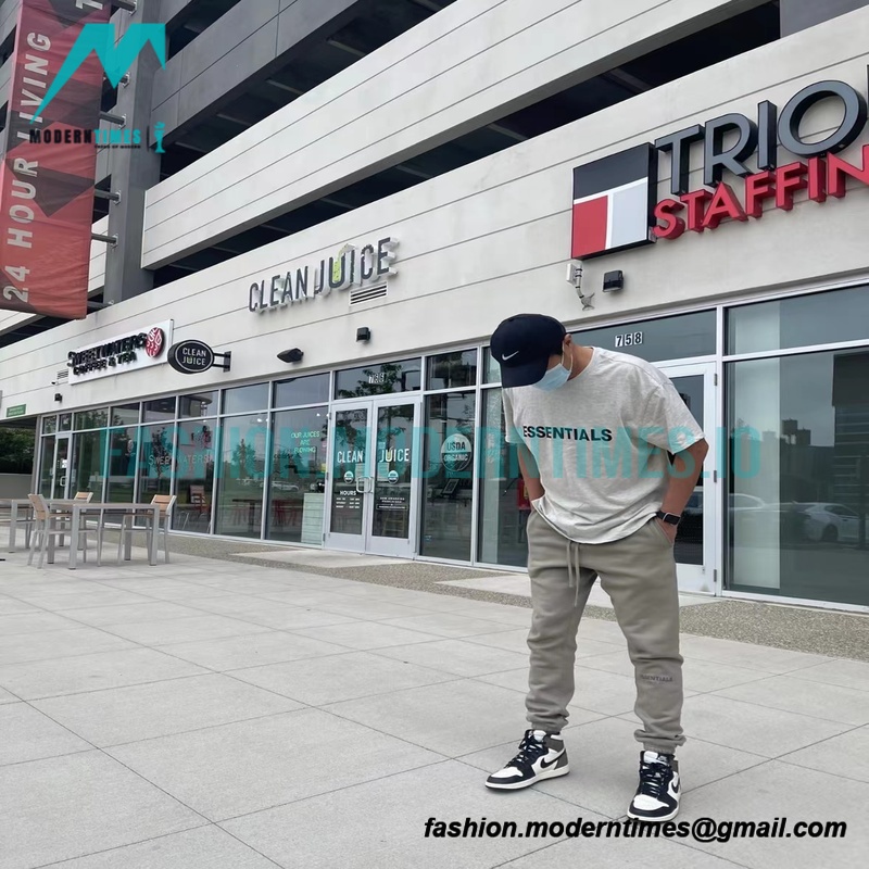 Fear Of God - Chest Silicone Letter-sleeve T-shirt