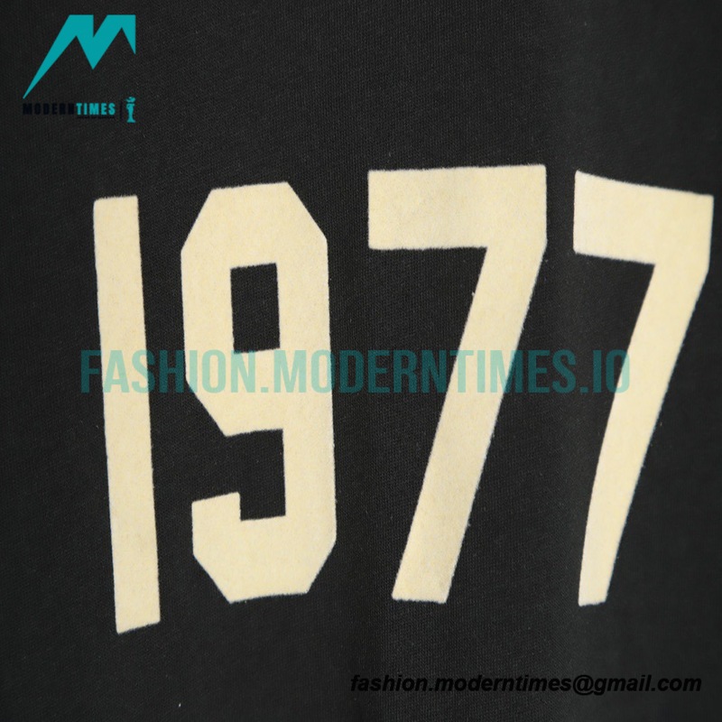 Fear Of God - Fenced 1977-letter Short-sleeved T-shirt