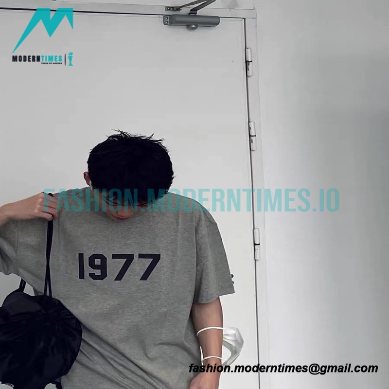 Fear Of God - Fenced 1977-letter Short-sleeved T-shirt