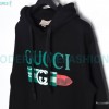 Gucci - Lipstick Print Detachable Hoodie