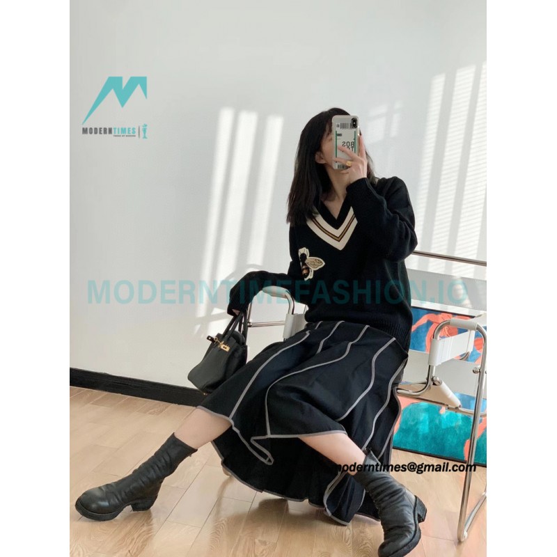 Gucci - 23ss classic Bee V-neck sweater