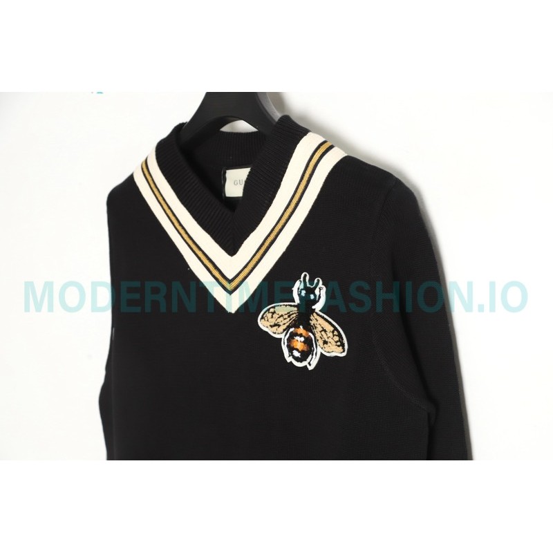 Gucci - 23ss classic Bee V-neck sweater
