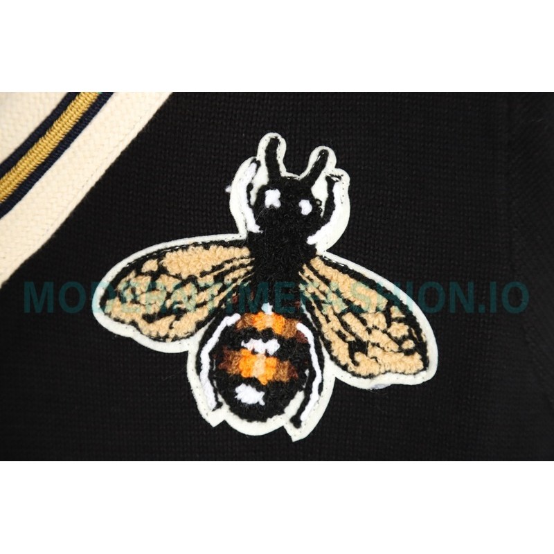 Gucci - 23ss classic Bee V-neck sweater