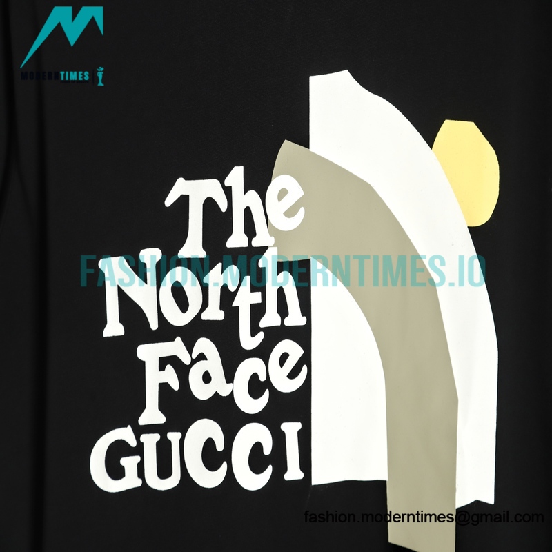 Gucci - The North Face 23ss Co-branded Face Print Short Sleeve